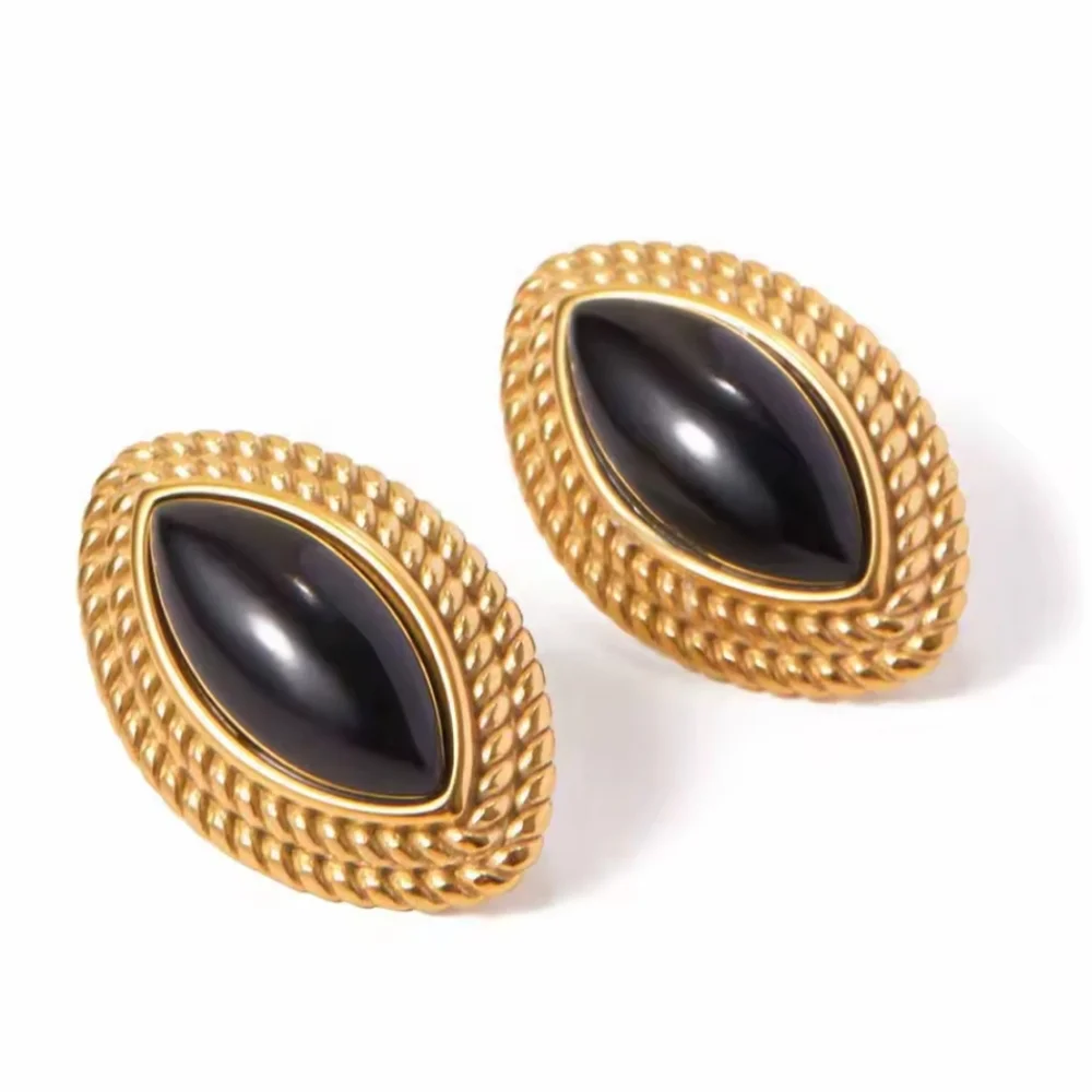 Nwt heaven mayhem like earrings - Picture 2 of 5